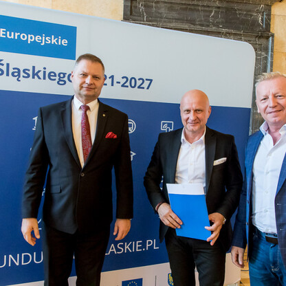 Wręczenie listów gratulacyjnych dla działania 07.02 Aktywna Integracja. fot. Tomasz Żak / UMWS