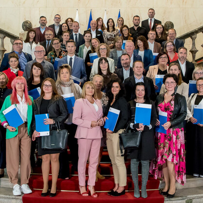 Wręczenie listów gratulacyjnych dla działania 07.02 Aktywna Integracja. fot. Tomasz Żak / UMWS