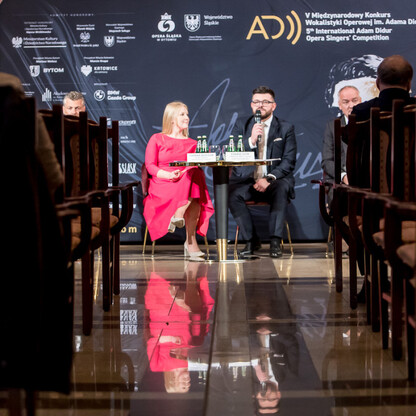Konferencja prasowa dot. V Międzynarodowego Konkursu Wokalistyki Operowej im. Adama Didura . fot. Tomasz Żak / UMWS