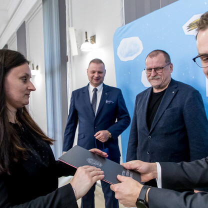 Graduacja drugiej tury studiów podyplomowych na kierunku EkoEnergetyka. fot. Tomasz Żak / UMWS
