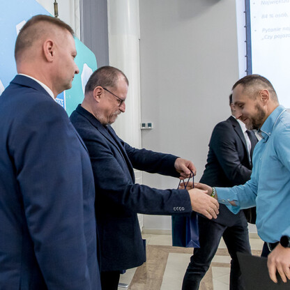 Graduacja drugiej tury studiów podyplomowych na kierunku EkoEnergetyka. fot. Tomasz Żak / UMWS