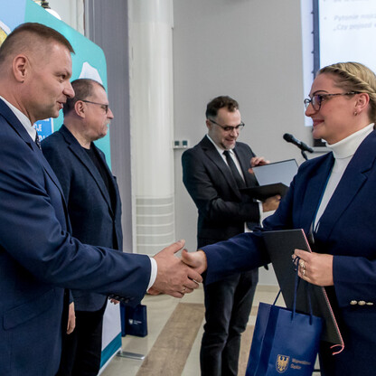 Graduacja drugiej tury studiów podyplomowych na kierunku EkoEnergetyka. fot. Tomasz Żak / UMWS