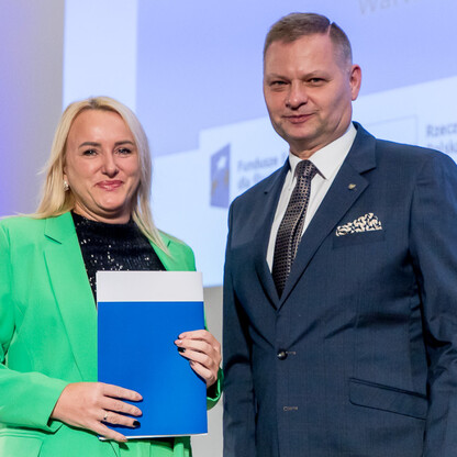 Wręczenie listów gratulacyjnych. fot. Tomasz Żak / UMWS