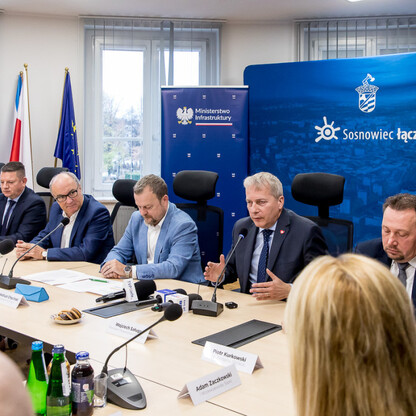 Podpisanie porozumienia na projekt i budowę węzła Klimontów na S1 w Sosnowcu. fot. Tomasz Żak / UMWS