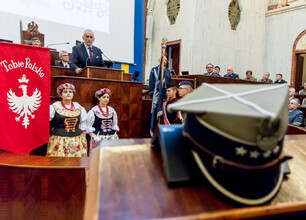 umws20241211_komb_tz061.jpg