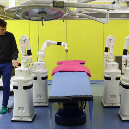 Prezentacja robota chirurgicznego. fot. Andrzej Grygiel / UMWS